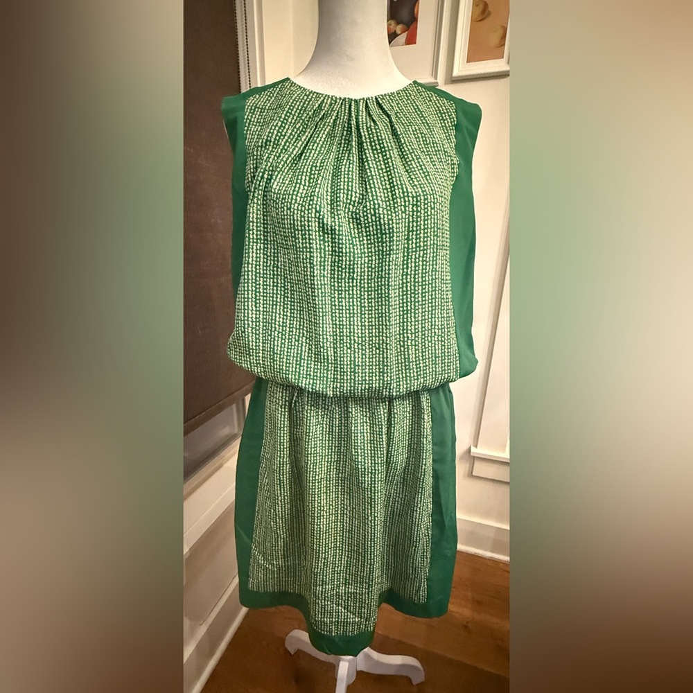 Joe Fresh Green & White Dress. Size Medium